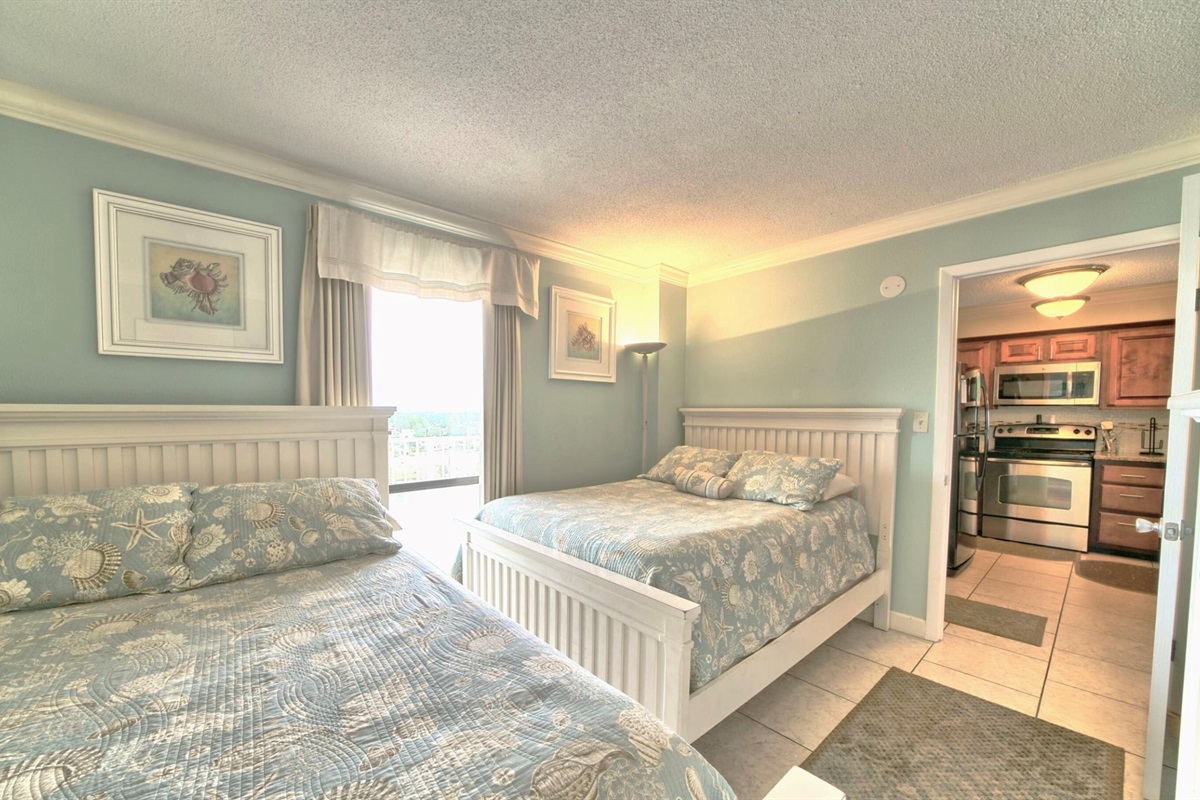 Queen Bedroom