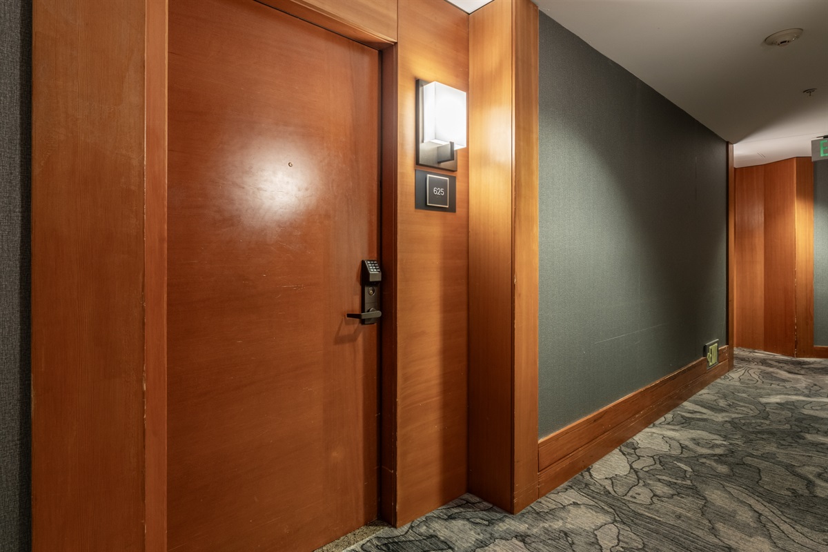 The unit offers single-level, step-free entry from outside, making arrivals simple and convenient.