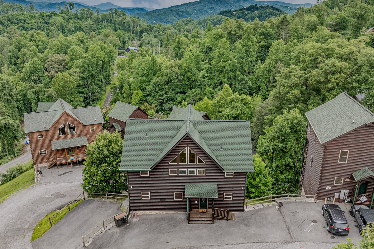 Generous parking makes arrival easier for groups traveling in multiple vehicles.