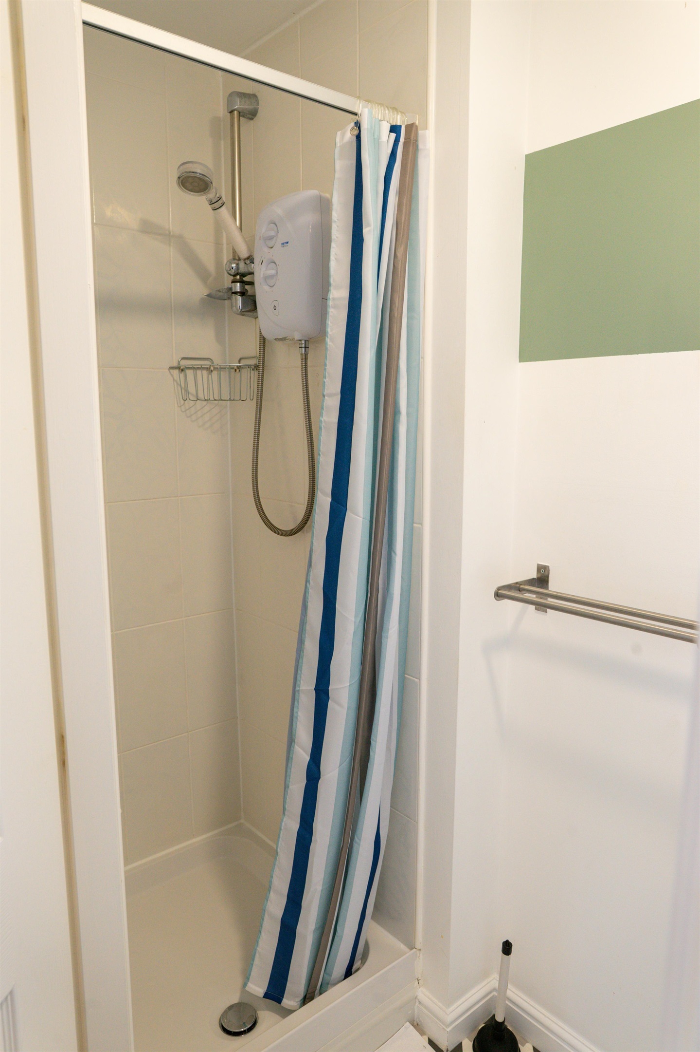 [Ensuite]