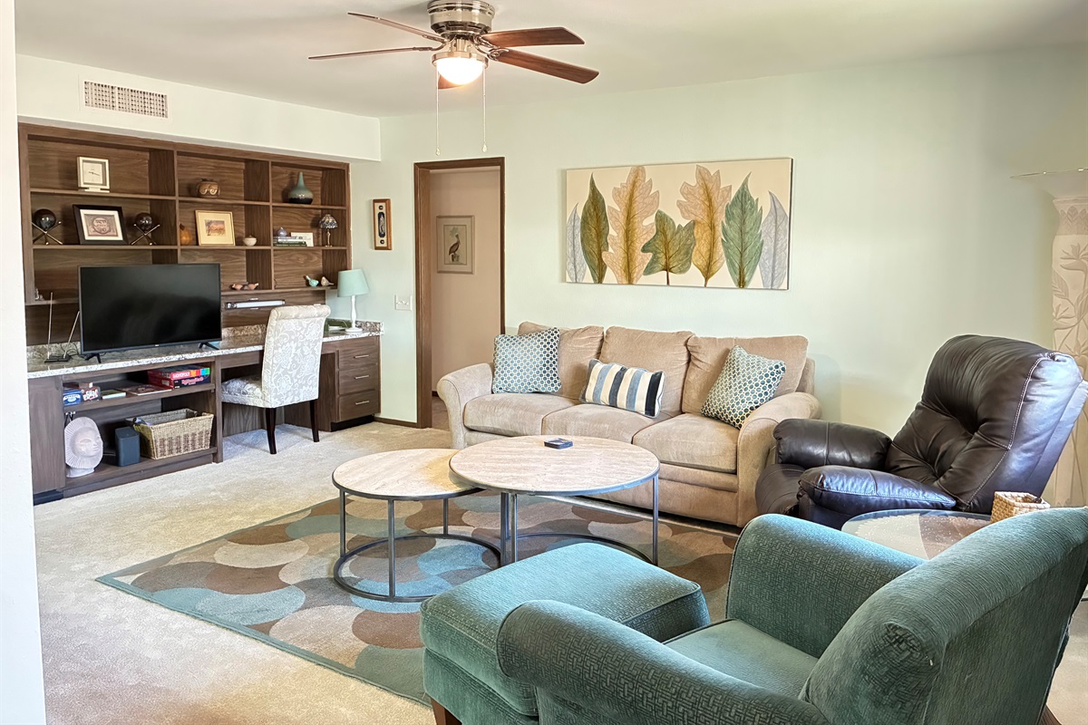 55+ Comfort & Quiet | 2BR Peaceful Home — Comfort & Quiet | 2BR Home in 55+ Neighborhood, Sun City West, Arizona — photo 25