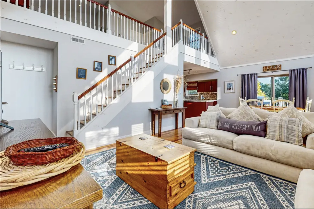 Open concept living room, dining and kitchen