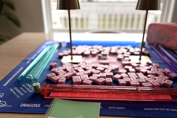 Complete with a beginner guide and cards, this is your chance to learn or master the most popular game of Mahjong!