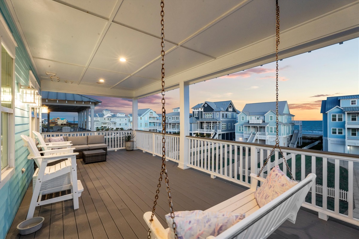 4b7136b5cf1640cf9d7d941c6758860f Large | Beachhouse | Texas | TX | Vacation Homes | Galveston | Crystal Beach | Kokomo | Breezy Days | Beachfront Elegance | Sunrise Serenity | Southern Sands Property Management, LLC