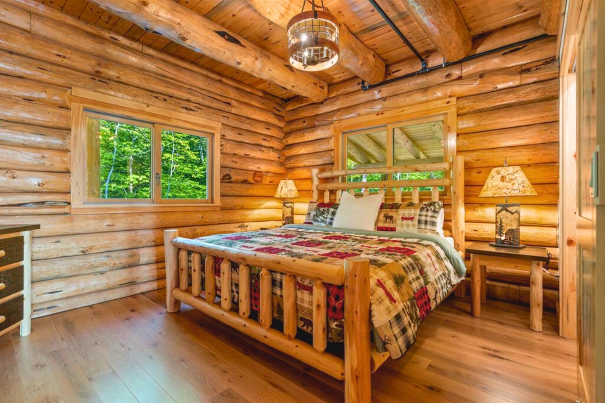 Comfort and convenience on the main level with King bed and bath.