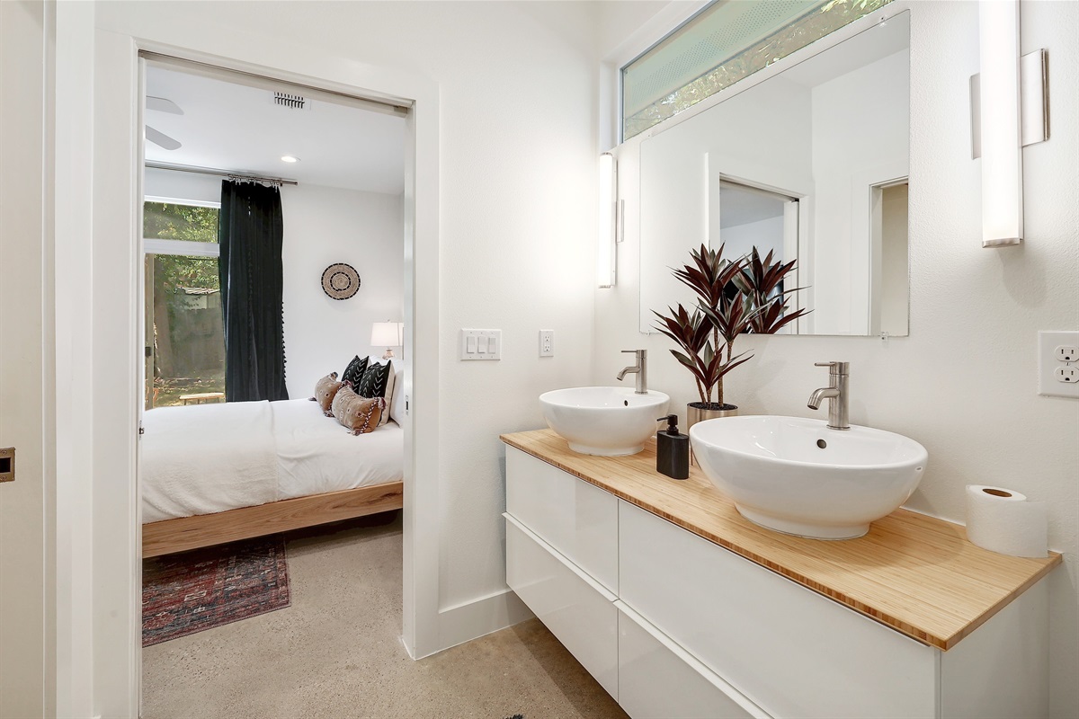 Ensuite bathroom
