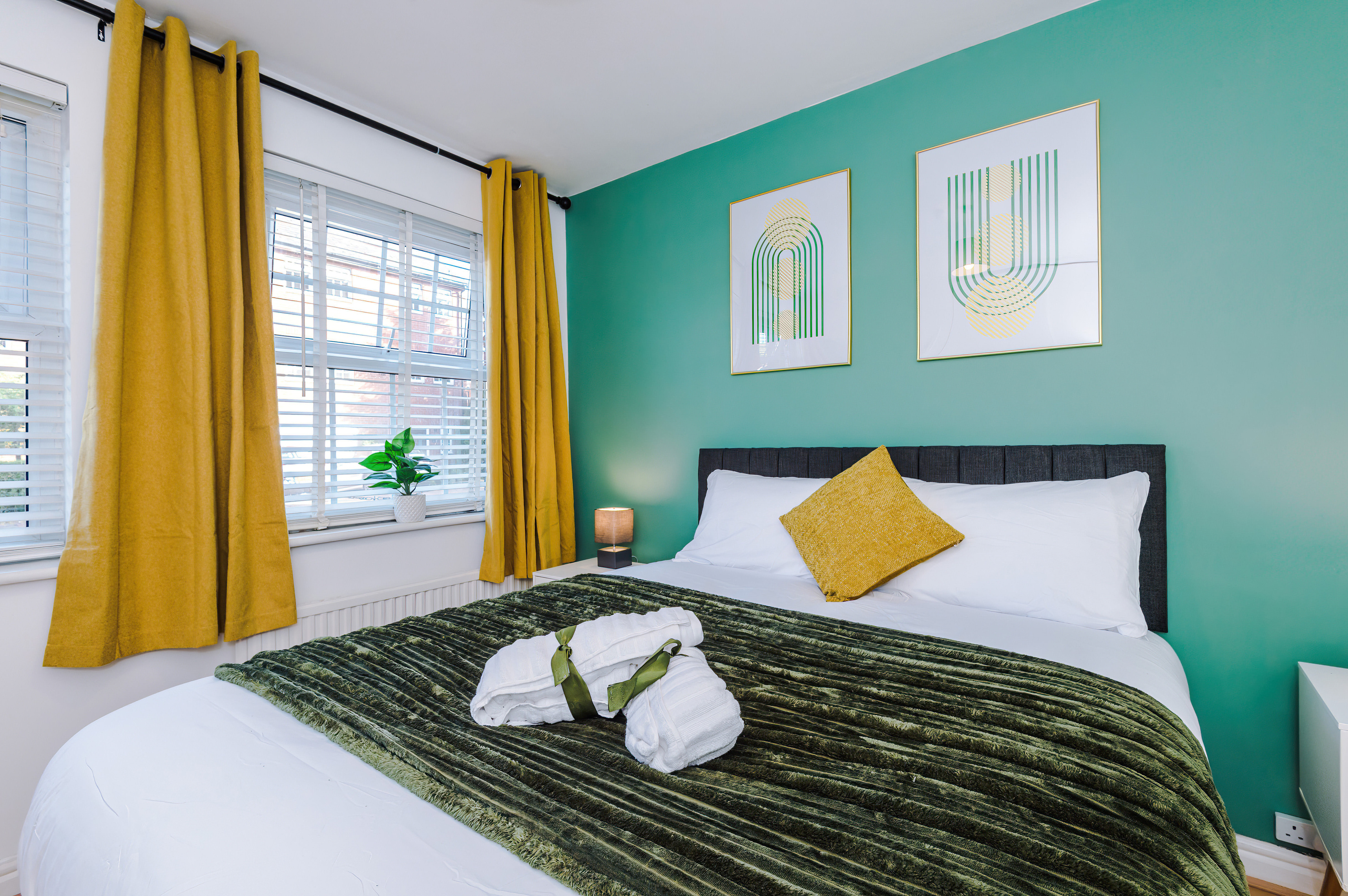 Hotel comfort King bed with ensuite, built-in wardrobes with hangers & blackout curtains