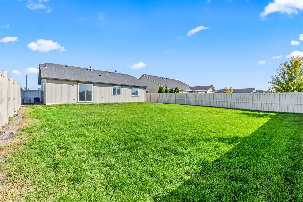 Back yard - Fully Fenced