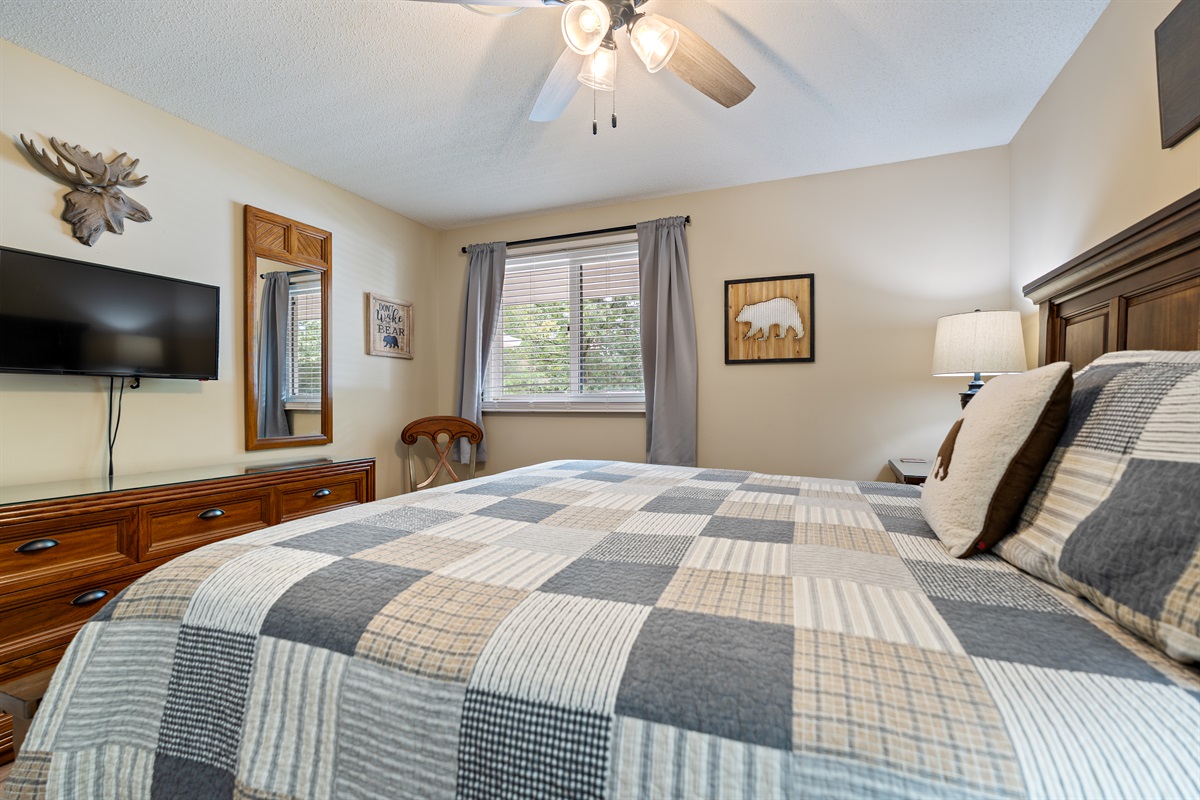 King bedroom with a smart tv!