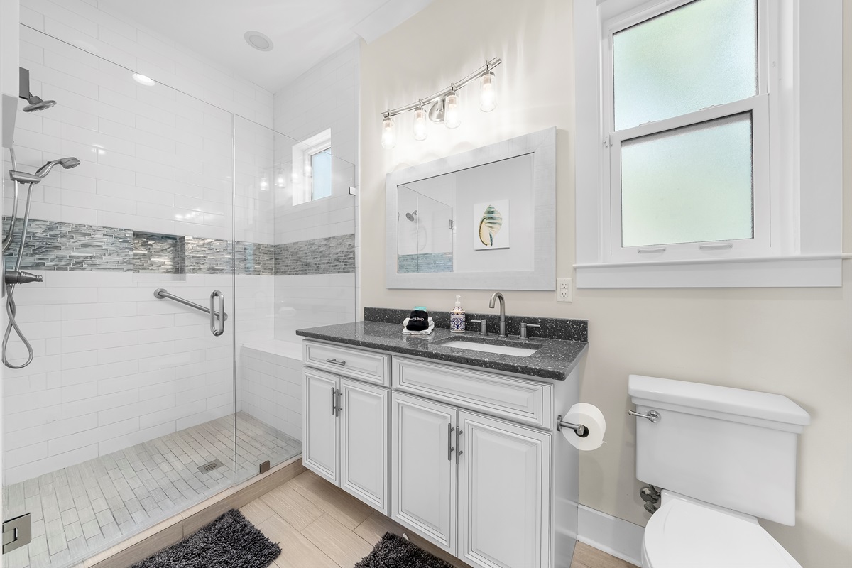 Guest house master bath