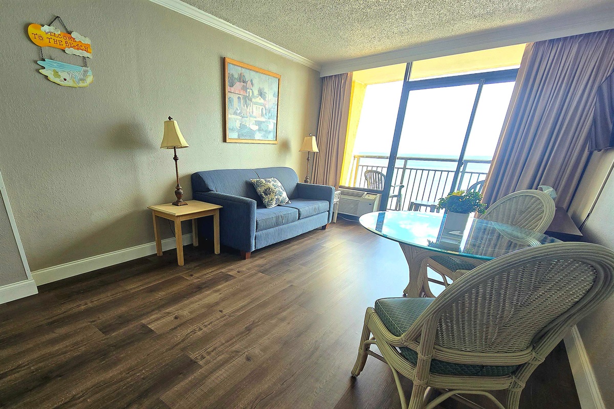 Spacious living room perfect for relaxing and unwinding.