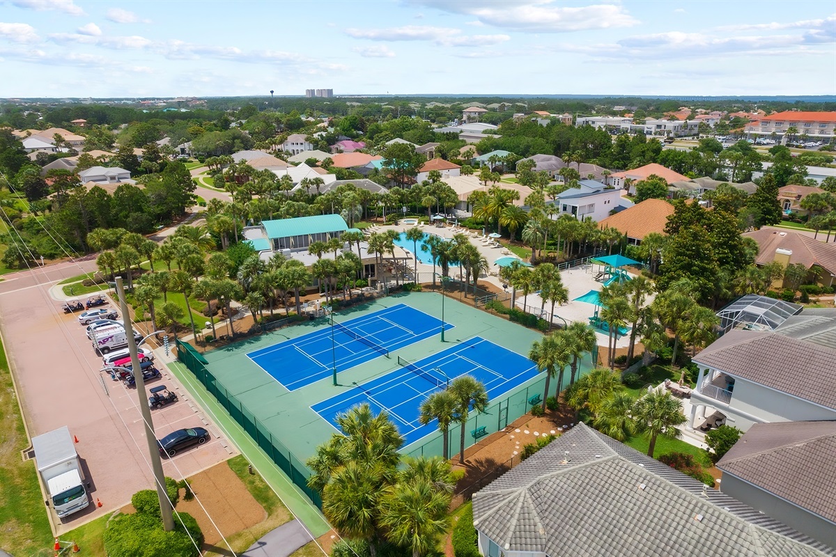 Community Tennis Courts