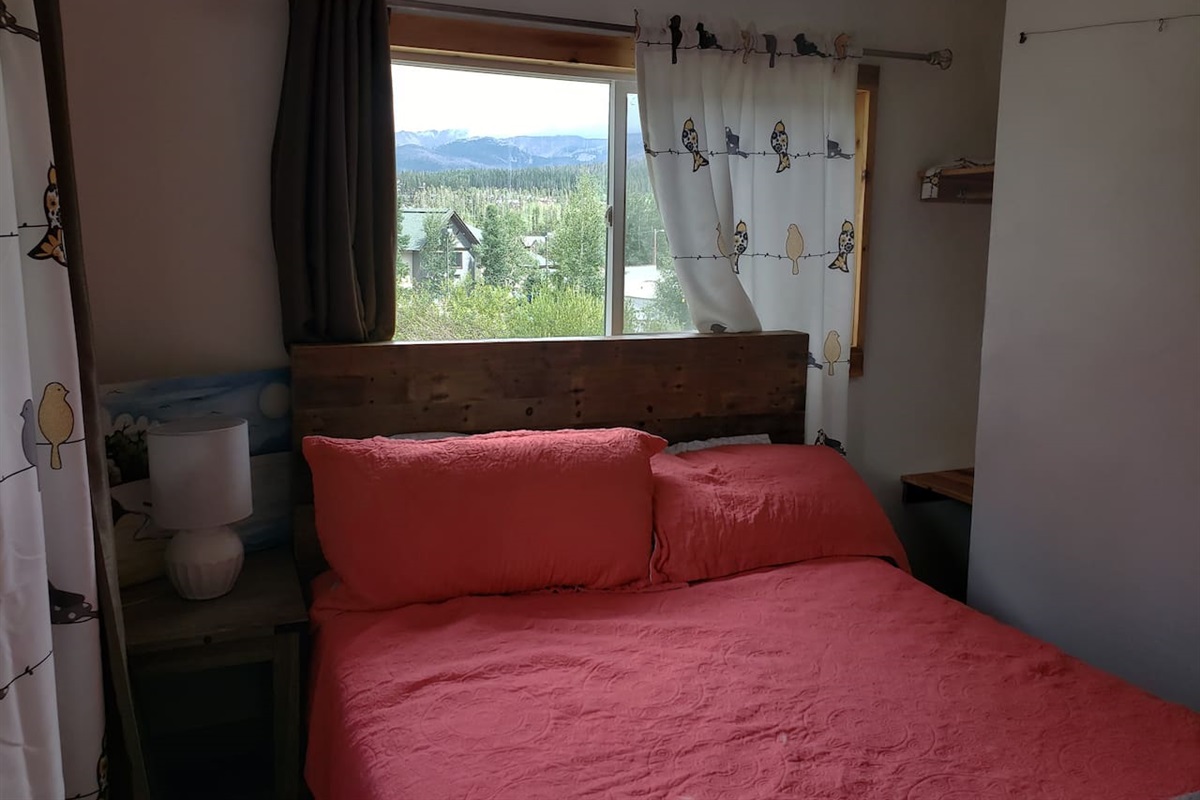 Bedroom 5. Corner views