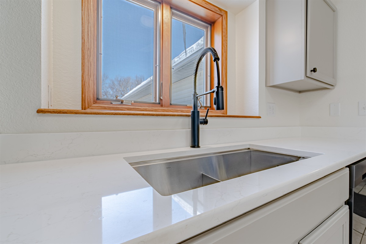 Stainless steal deep sink!