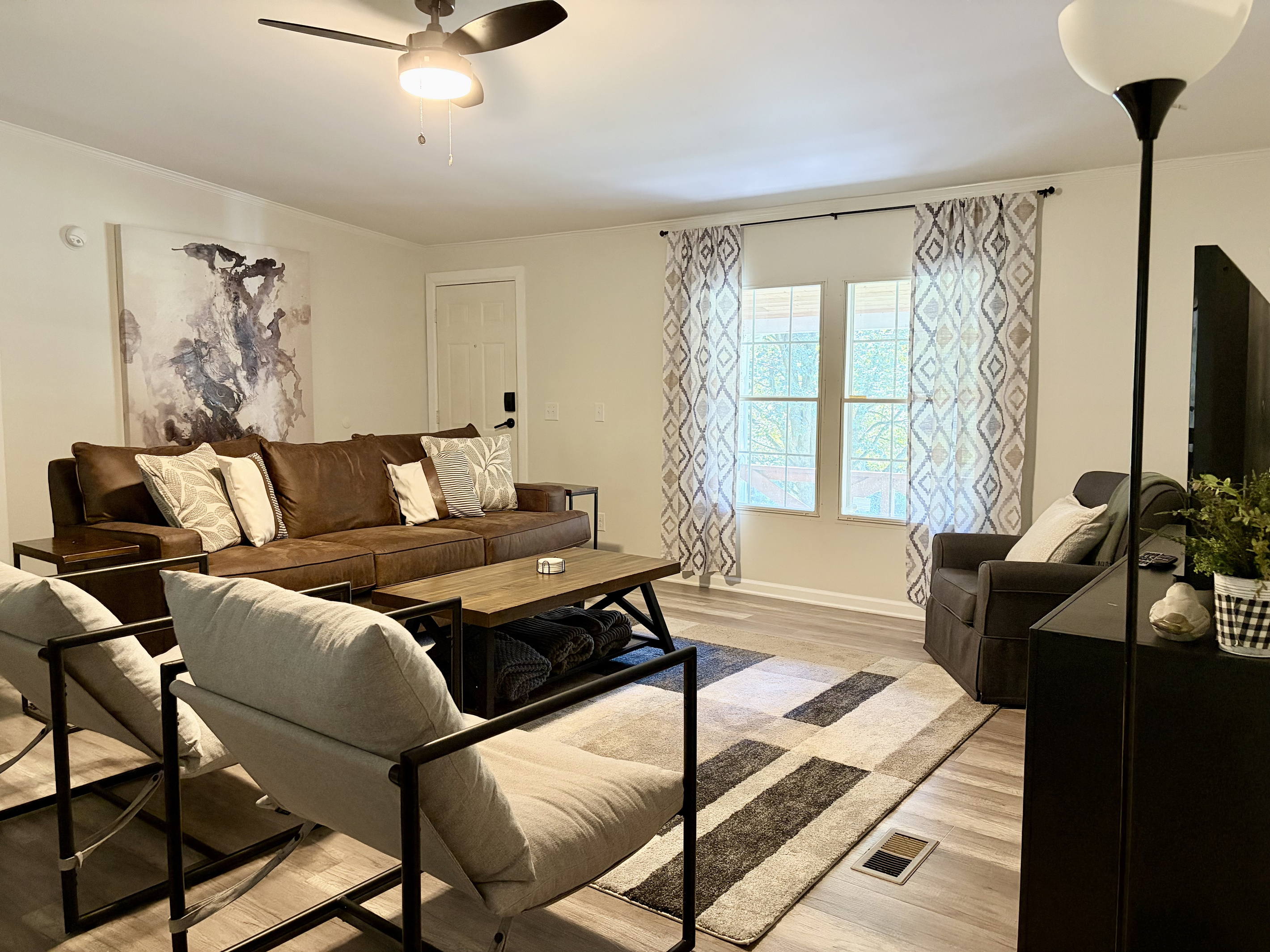 Living room with SmartTV