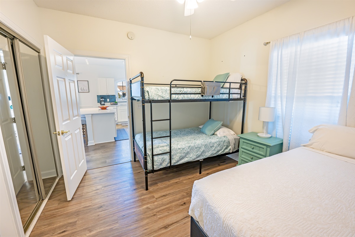 Stunning Bedroom ✨ Beautifully Decorated 🛏️💫