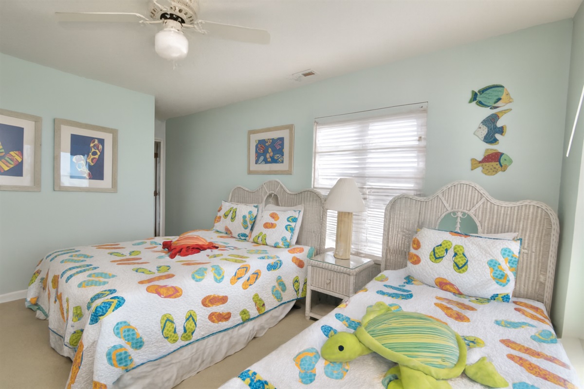 Upstairs East Bedroom Oceanfront