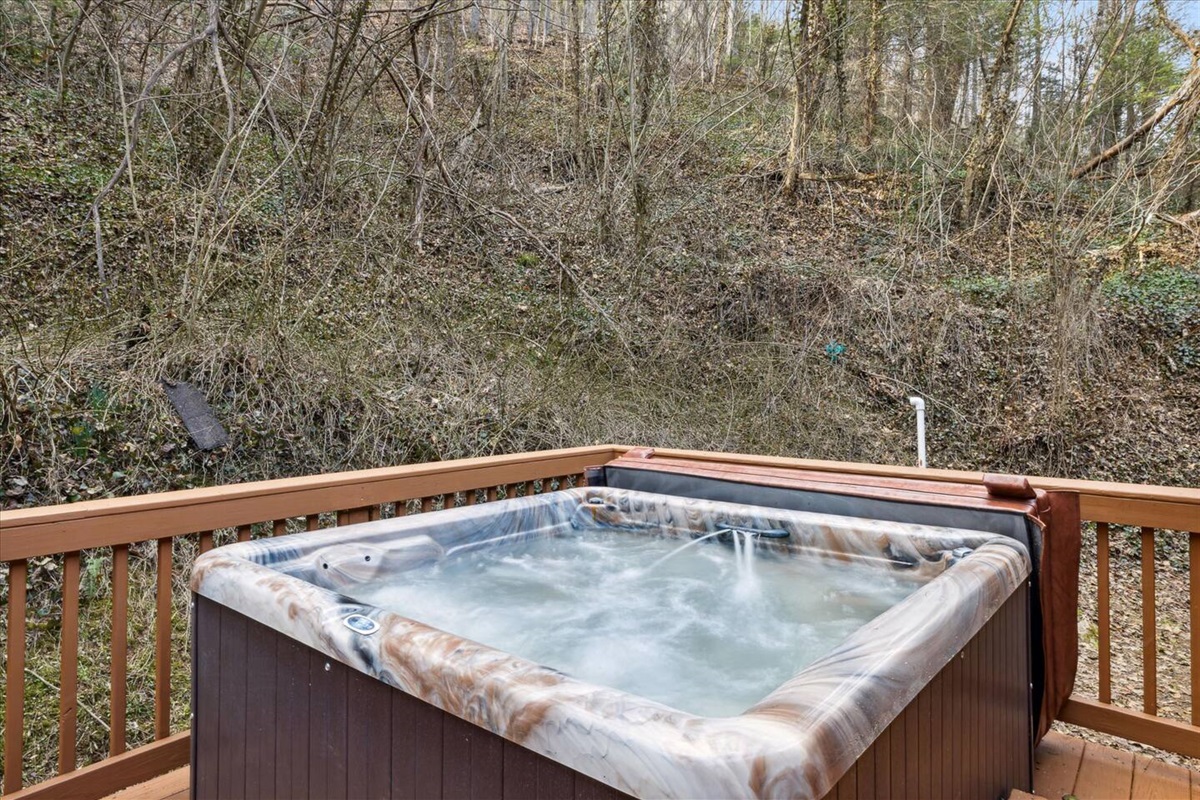 Hot TUb