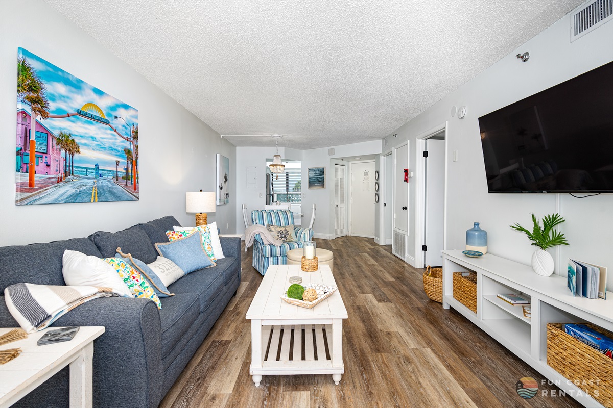 Spacious Living Room with 55" Smart TV