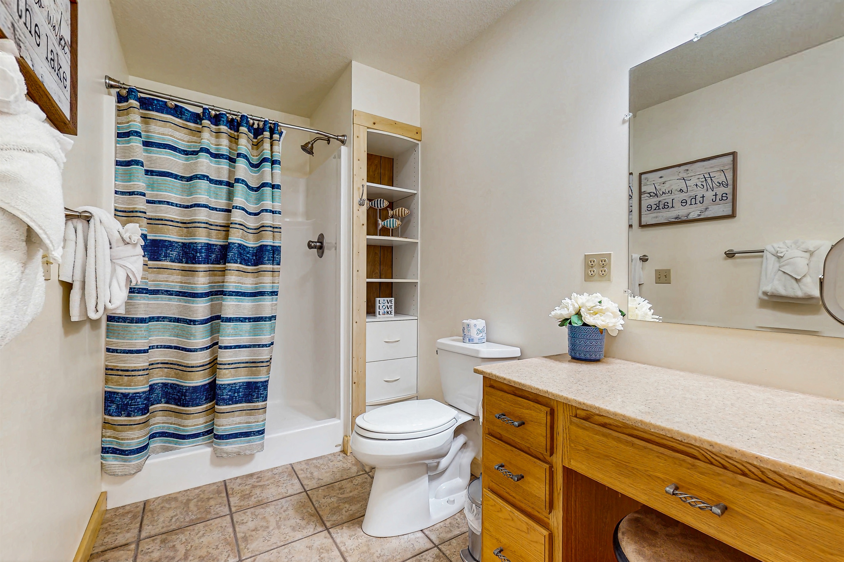 Spacious master bathroom, double vanity, walk in shower. 