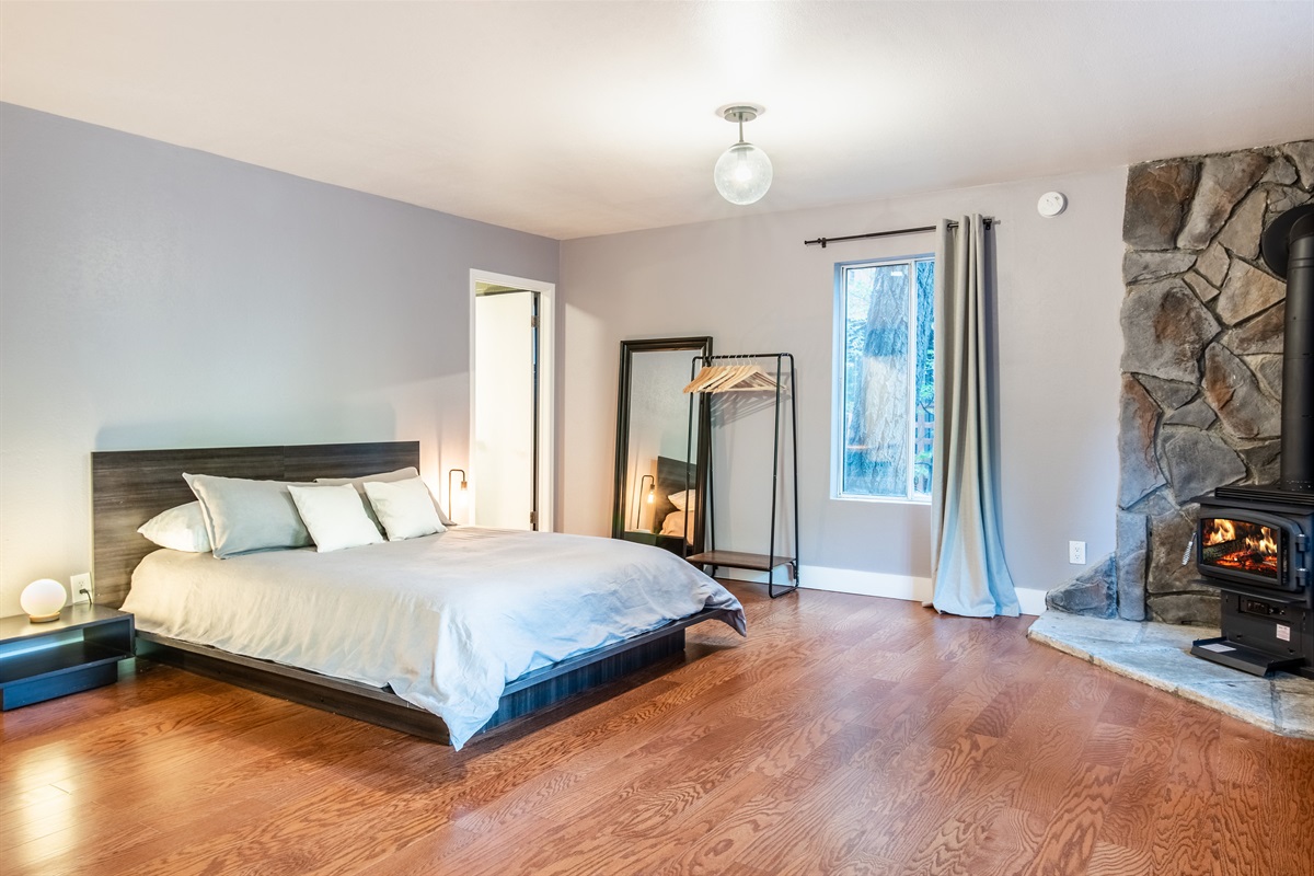 Bedroom 4: The Master Bedroom gives you plenty of space, a sofa bed, a desk, gas fireplace, ensuite with shower & a private deck. (Queen Bed)