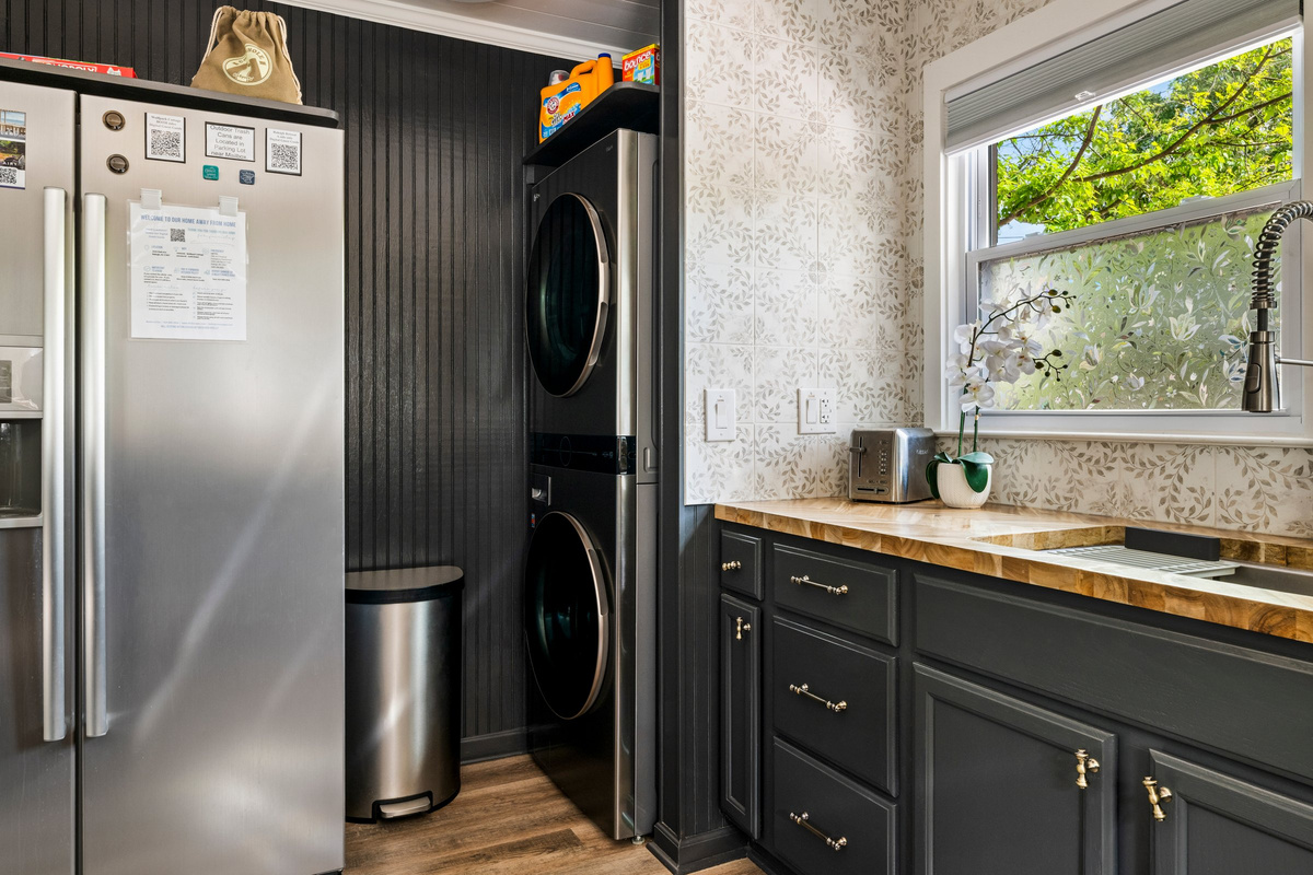 Full-size washer and dryer make longer stays easy.