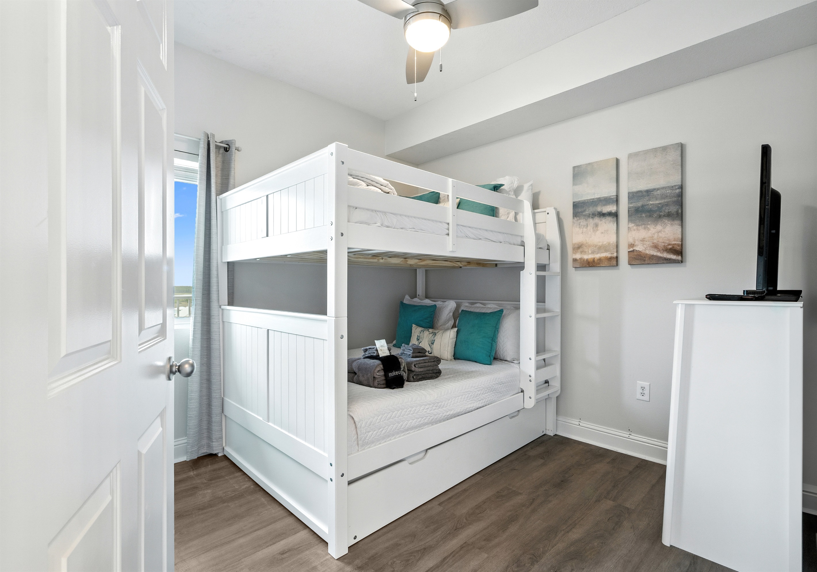 Bunk Room