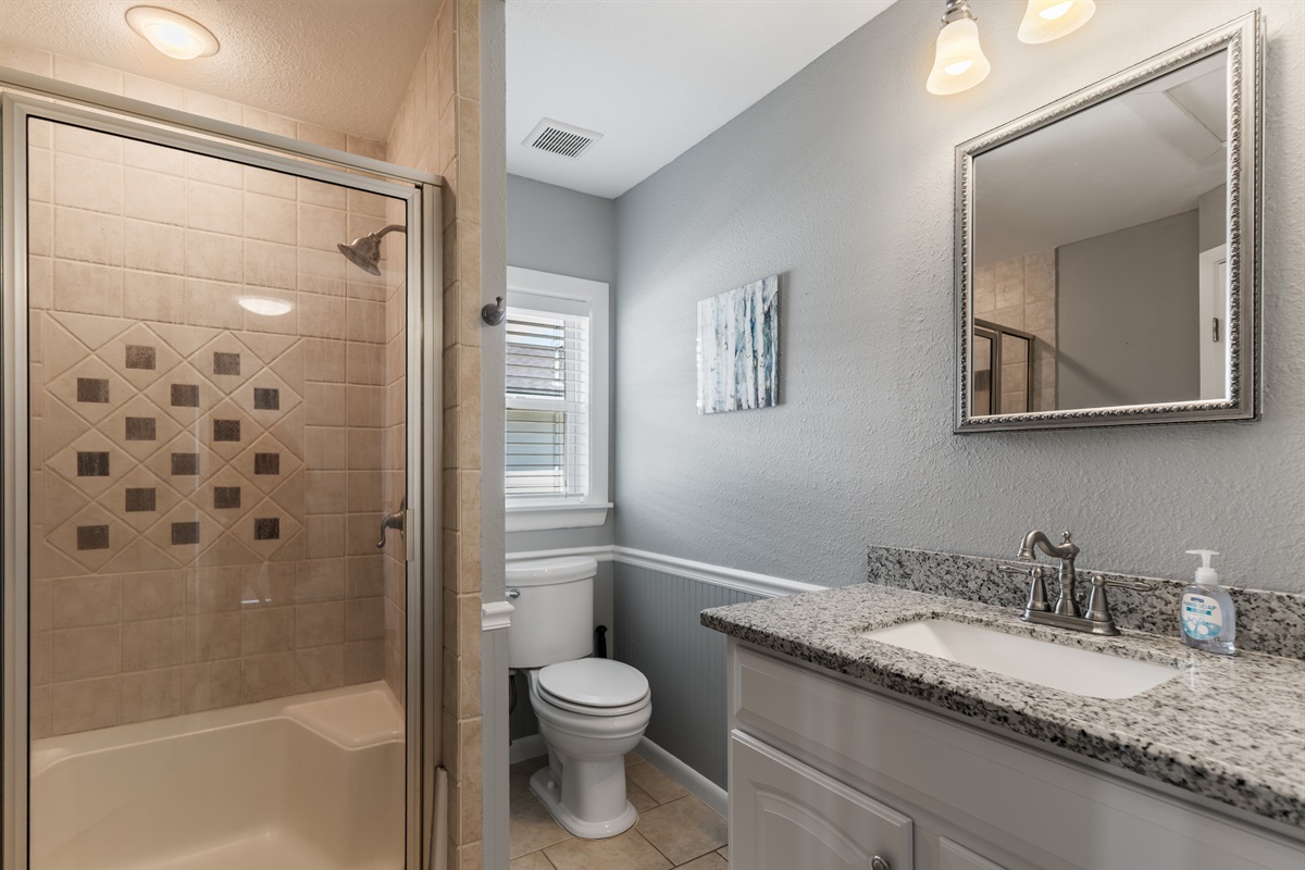 Main Restroom (upstairs)