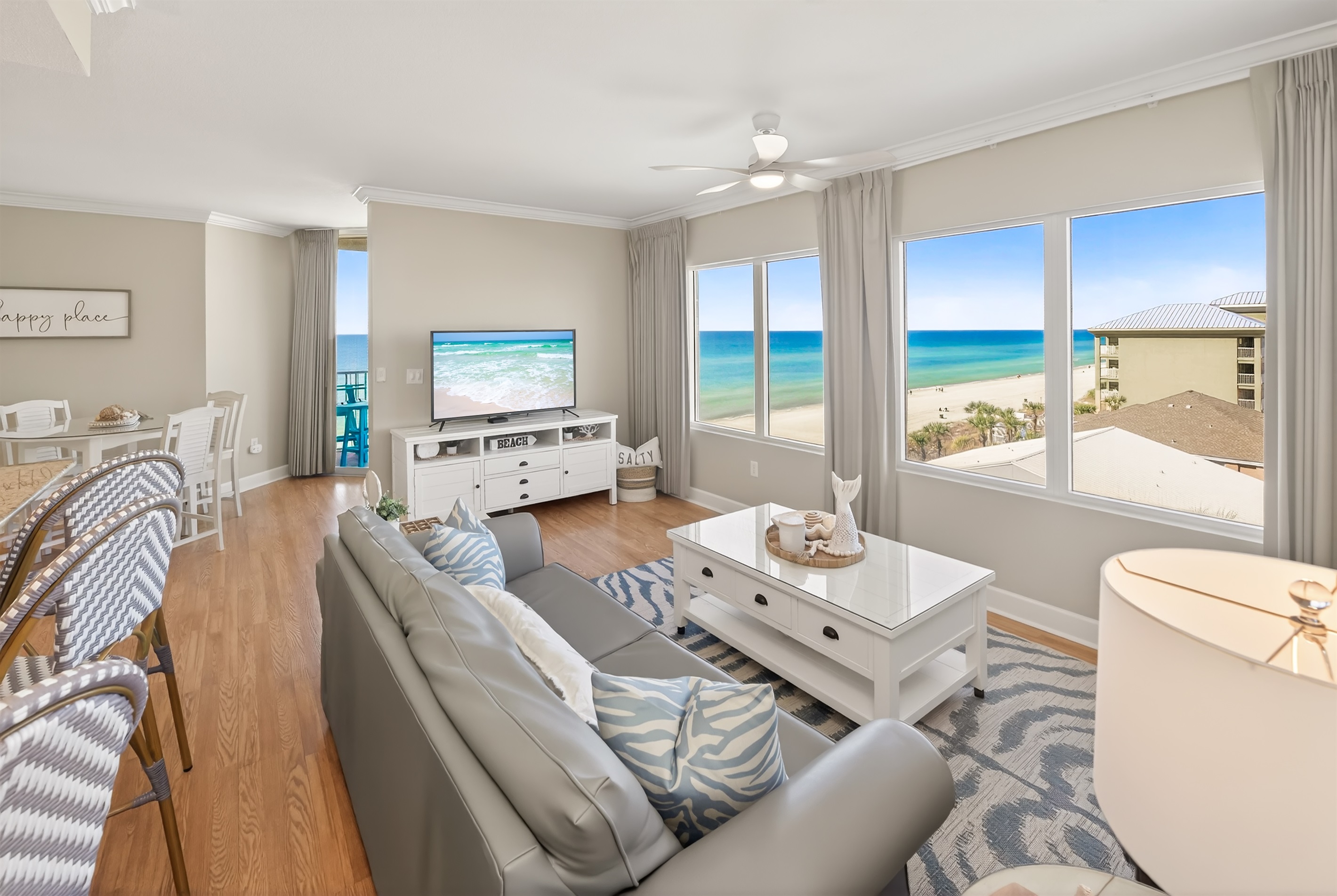 Open layout, gulf backdrop