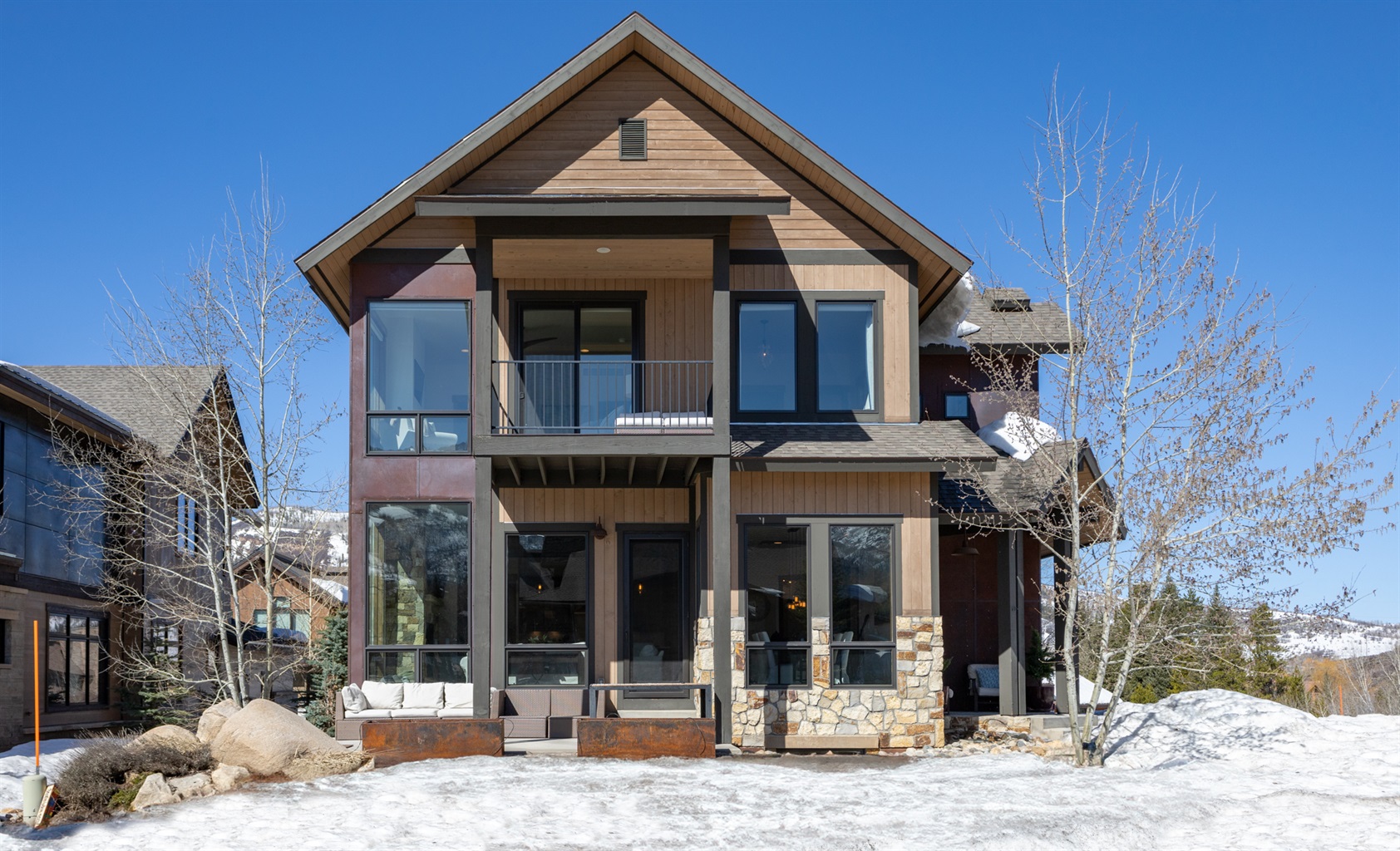 Exterior with Gas Firepit & Patio Furniture