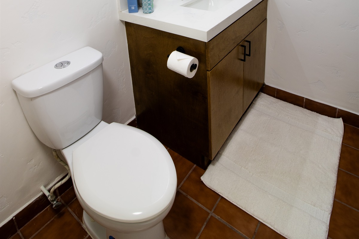 2nd Bedroom en suite Bathroom