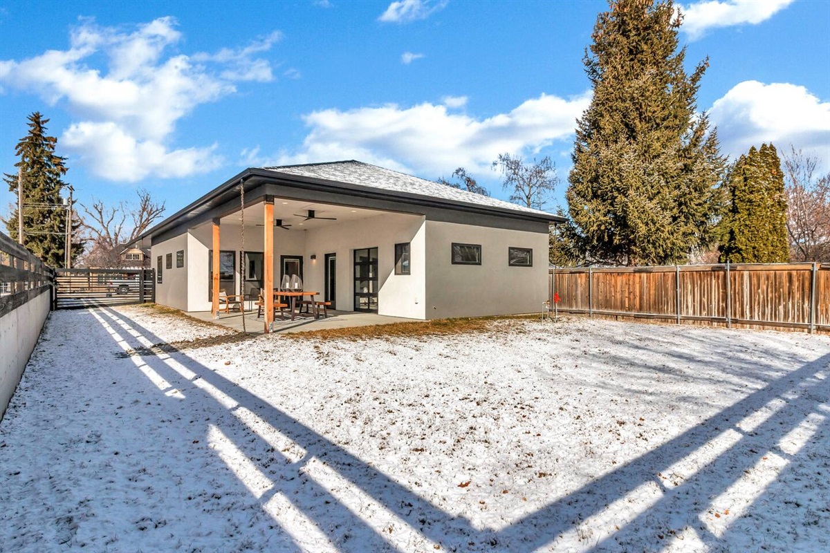 Fully fenced, private back yard