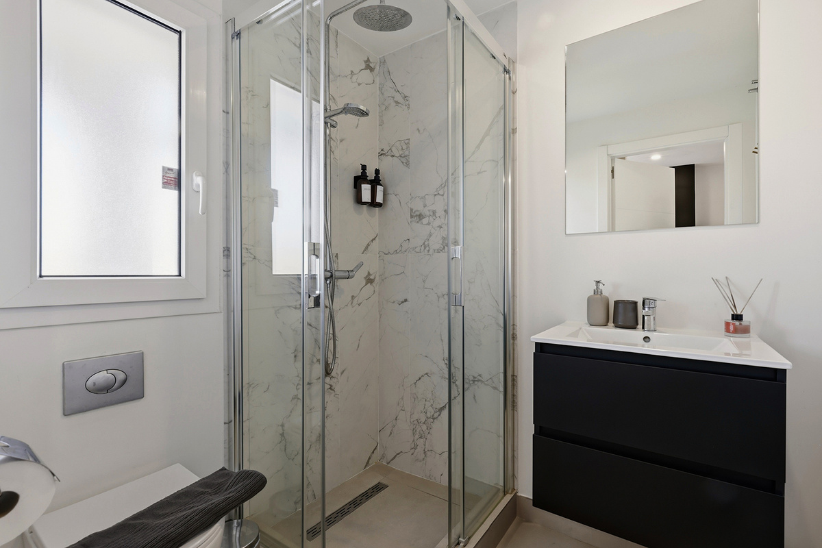Guest bathroom