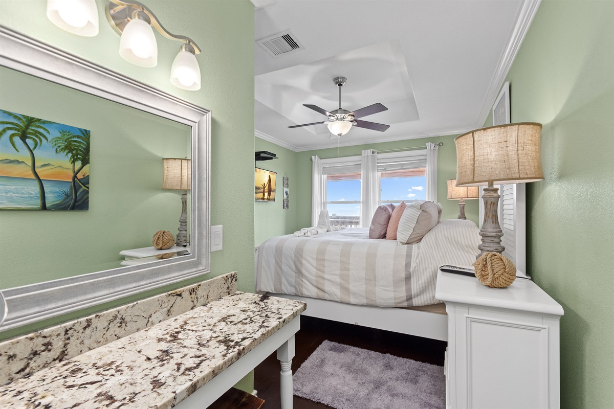 4ca5d3e13e424b76807d6133e4d4432a Large | Beachhouse | Texas | TX | Vacation Homes | Galveston | Crystal Beach | Kokomo | Breezy Days | Beachfront Elegance | Sunrise Serenity | Southern Sands Property Management, LLC