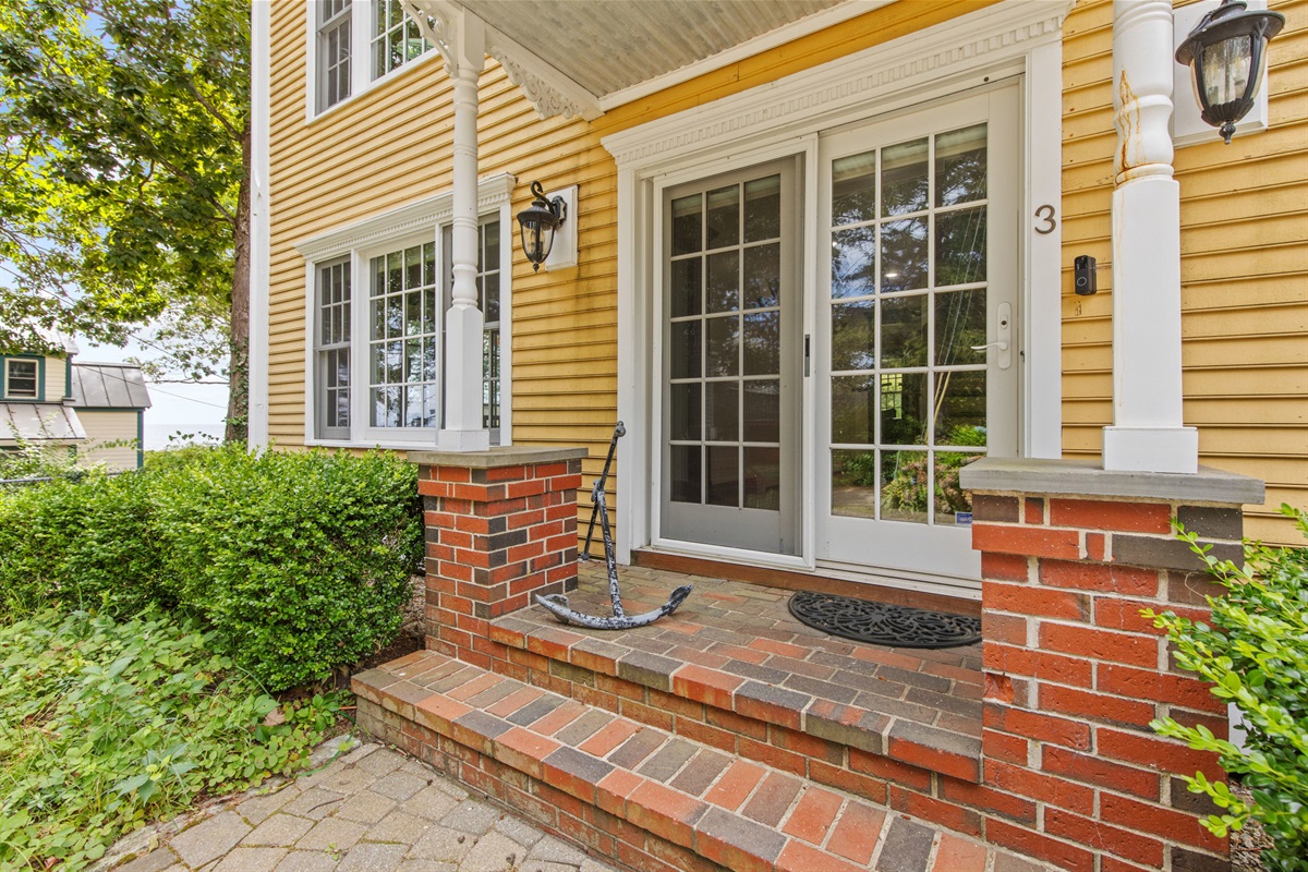 The front door a waits for your vacation