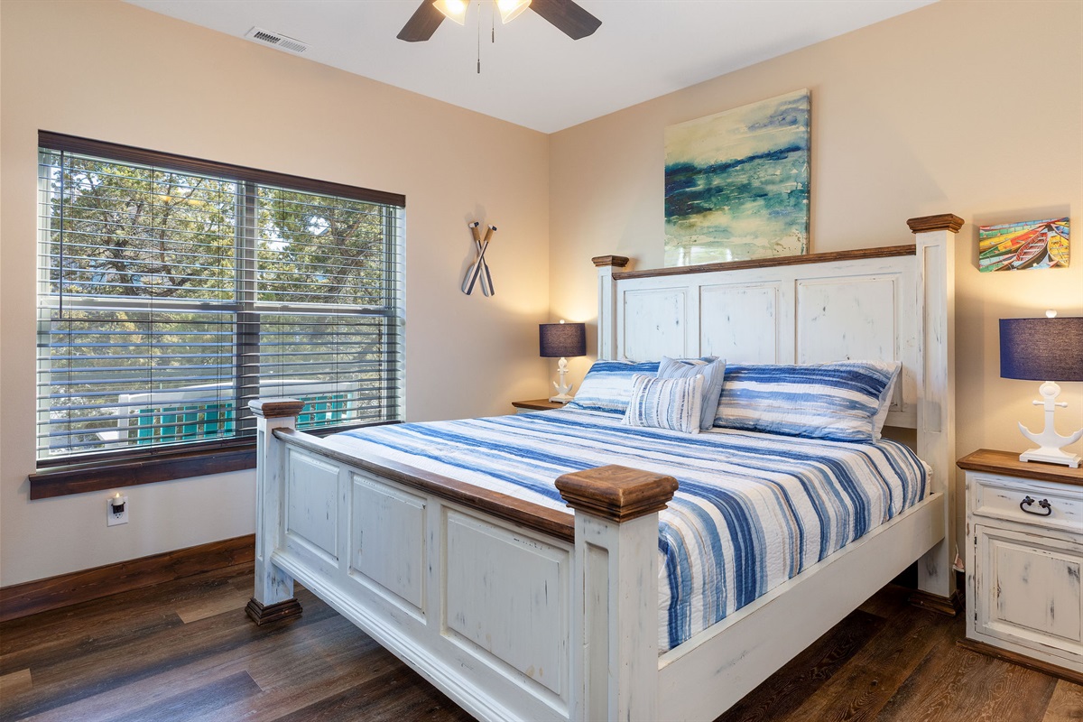 lower level King bedroom #3 - shared bathroom
