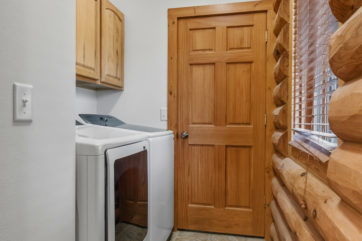 In-unit laundry has you covered when 'life' happens.