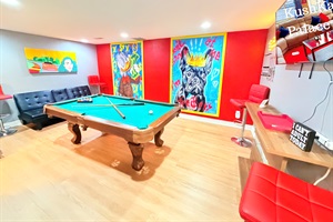 🕹️🎨 Lights on, games on: your crew’s new favorite hangout spot starts right here 😎🎉