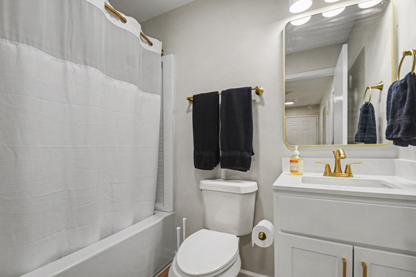 Game Day Luxury | 2BR/2BA Condo Near Notre Dame | Private Bal, photo 27