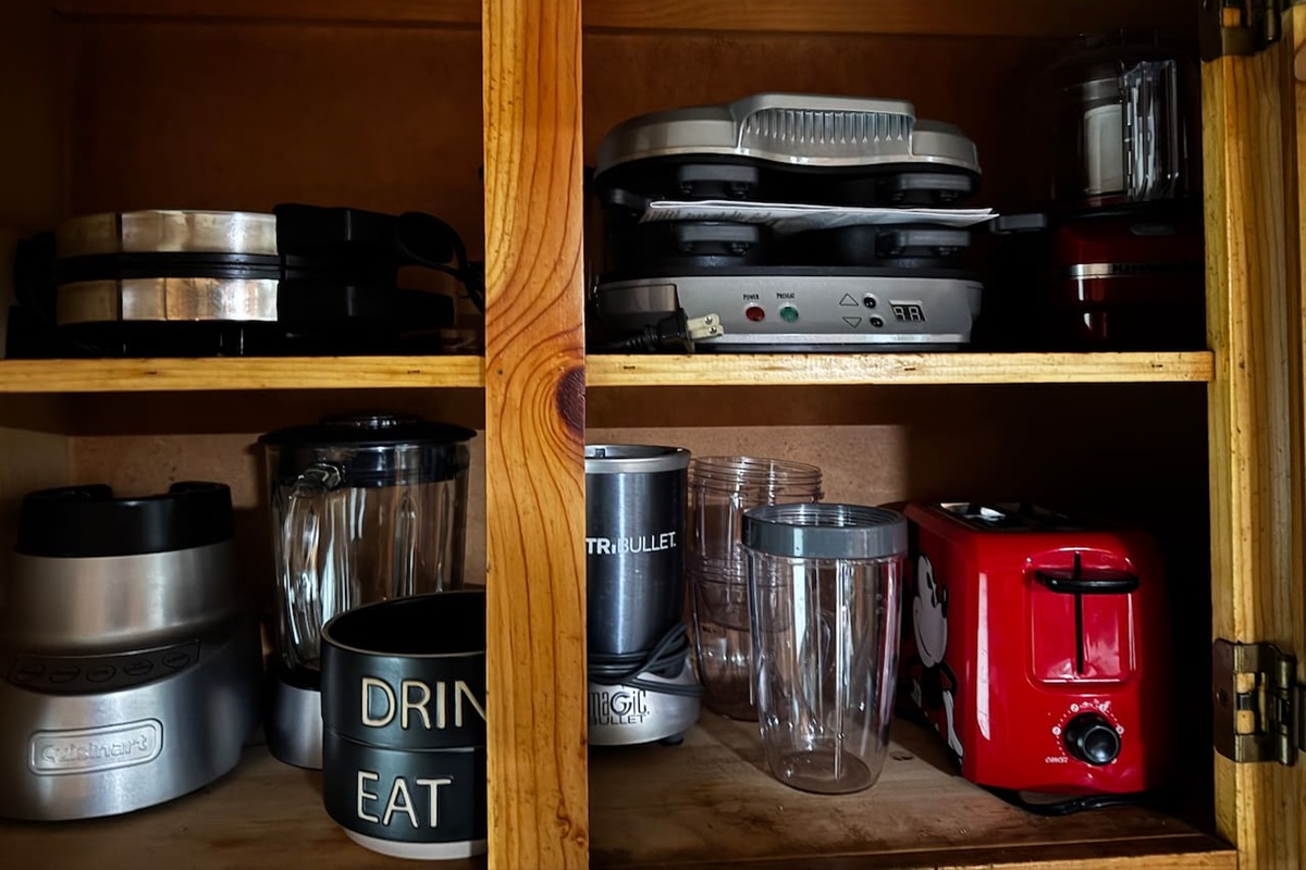 Plenty of small appliances to help keep your kitchen work efficient. Blender, crock pot, popcorn popper, waffle iron, toaster, just ask us, if it's missing, we'll try to fix it!