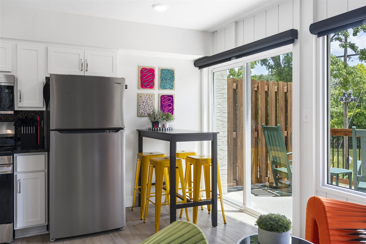 Seating area for dining in! The table folds out for extra space!