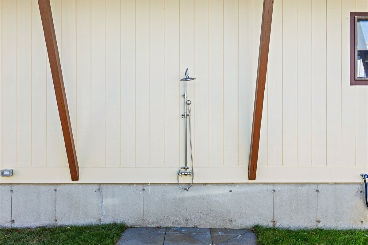 Outdoor shower