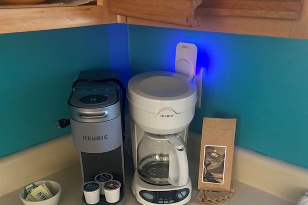 Keurig K Iced Plus and Regula Coffee Pot