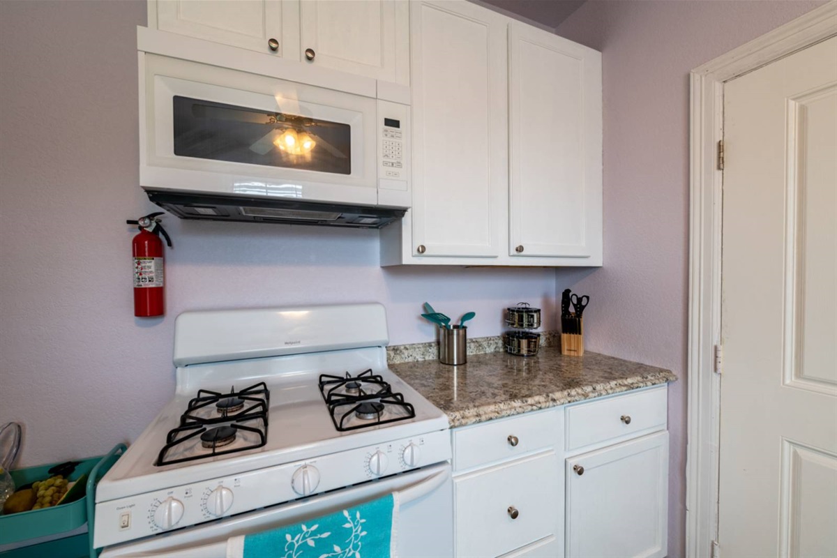 4ce27d604a2245c0839b4b16c89a7896 Large | Beachhouse | Texas | TX | Vacation Homes | Galveston | Crystal Beach | Kokomo | Breezy Days | Beachfront Elegance | Sunrise Serenity | Southern Sands Property Management, LLC