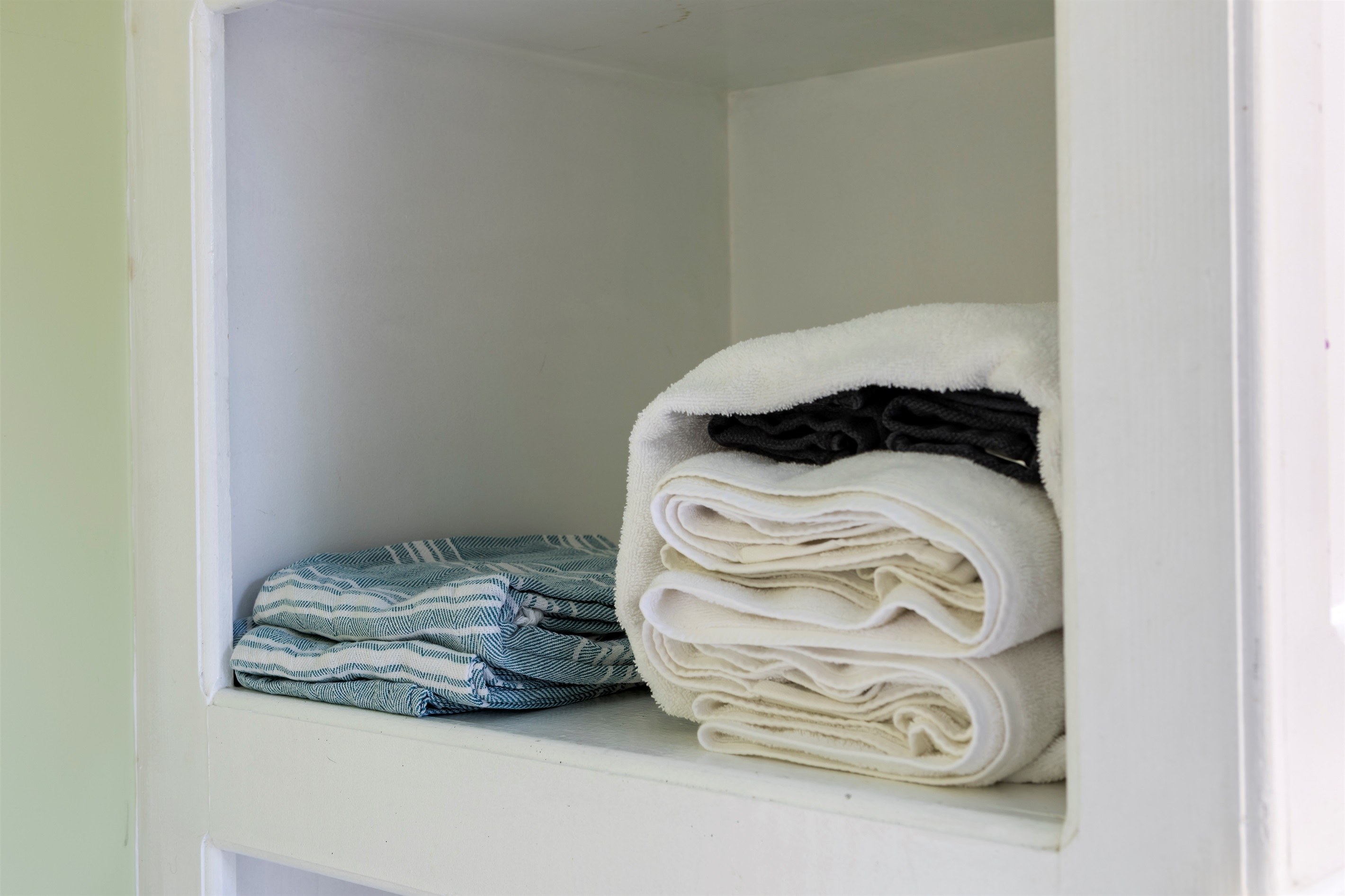 Bath linens provided