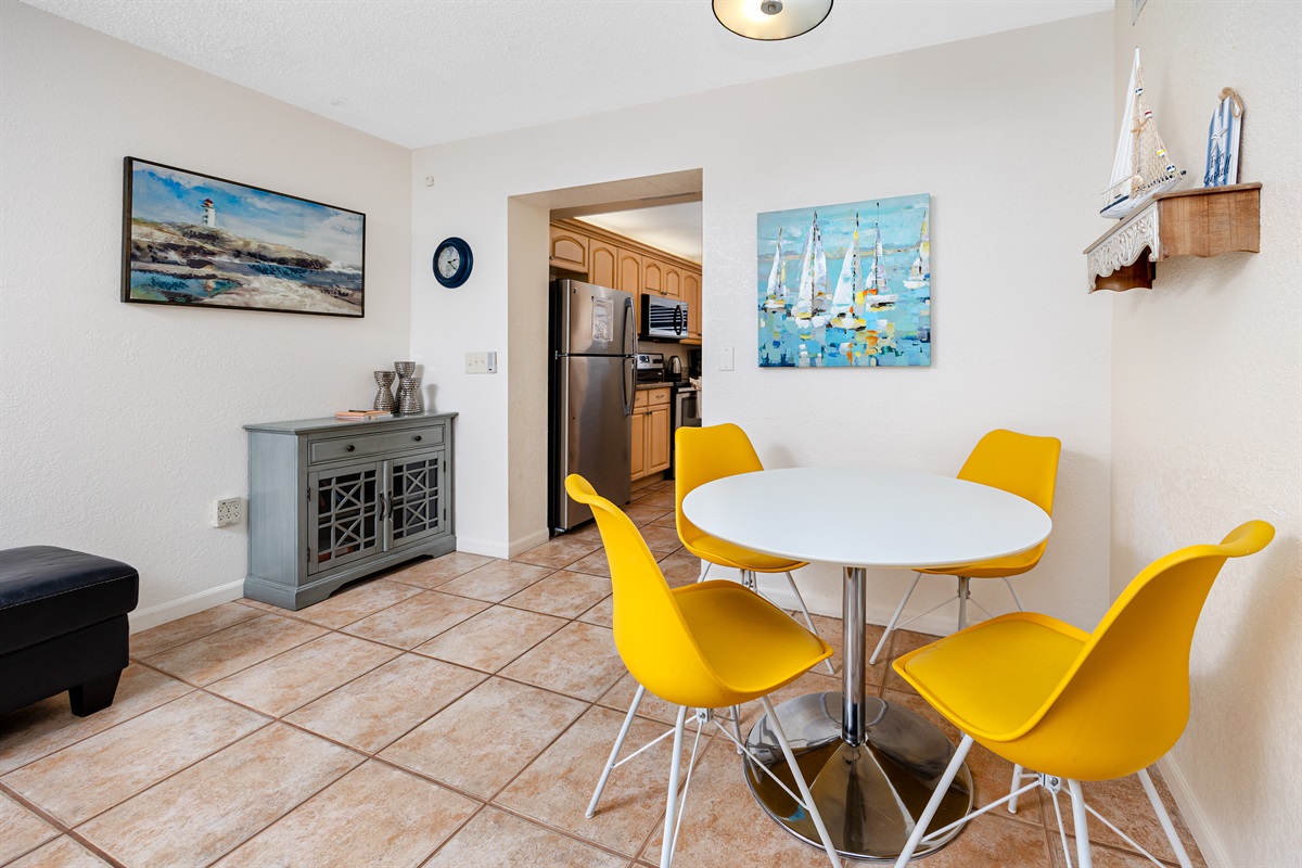 Casual Dining Area