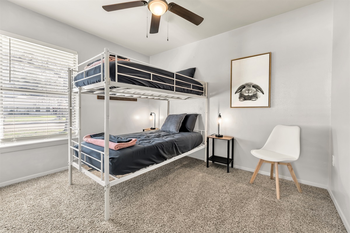 Bedroom 4 - Twin bunk bed