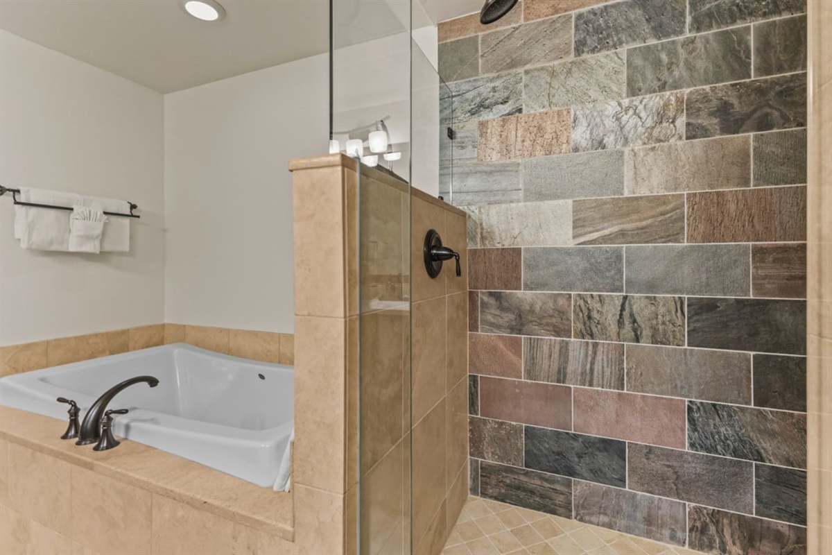 Ensuite Bathroom #3 | Bathtub |Stand Alone Shower