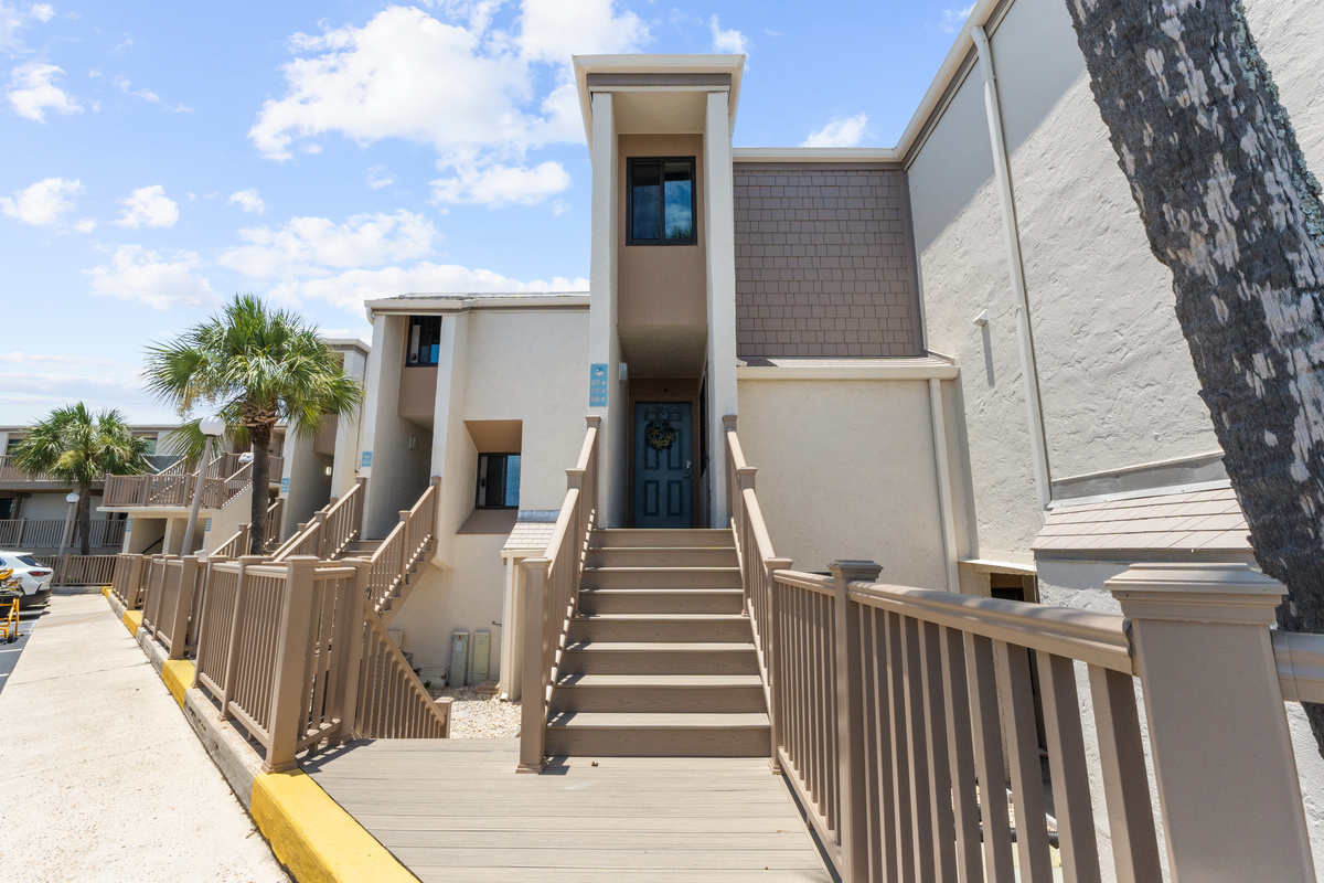 Front Entrance to Condo