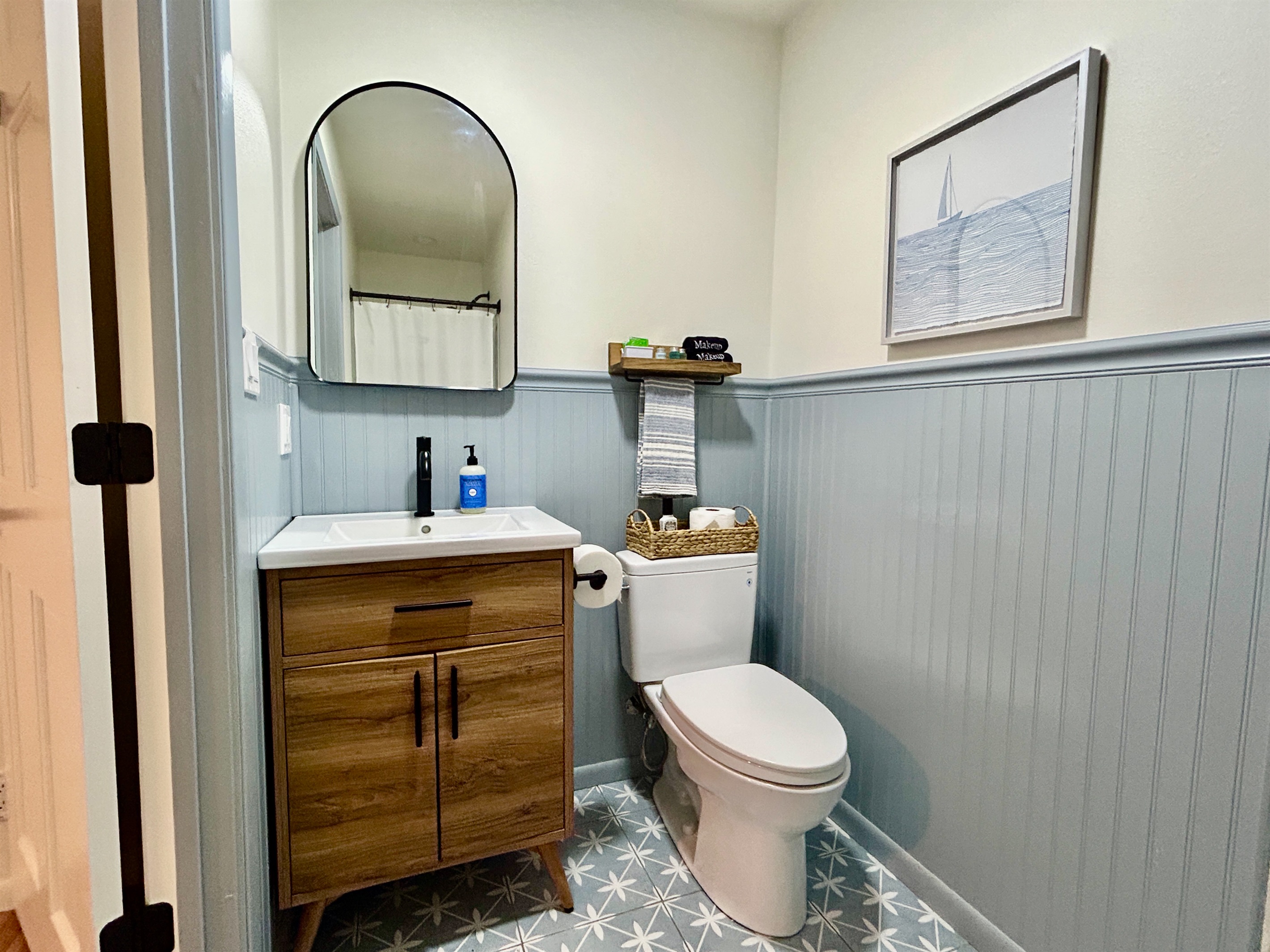 The en-suite primary bathroom also has a shower.